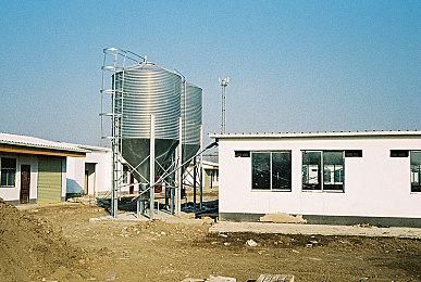 《战锤40K：星际战士2》新视频展示玩家作战基地